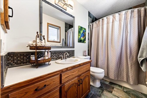 5 Sunset Crescent, Okotoks, AB 