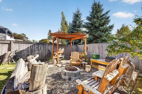 5 Sunset Crescent, Okotoks, AB 
