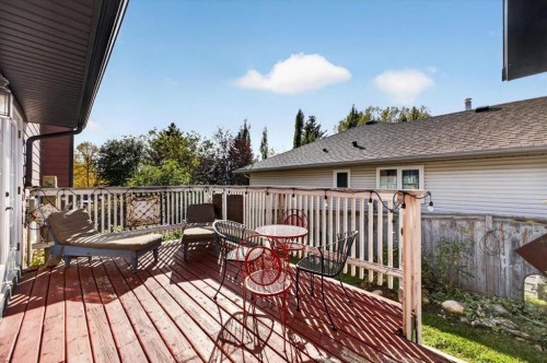 5 Sunset Crescent, Okotoks, AB 