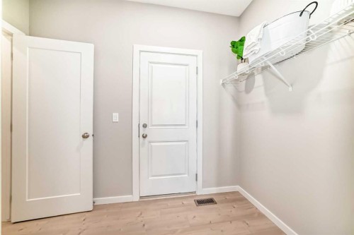 153 Rangeview Path Se, Calgary, AB 
