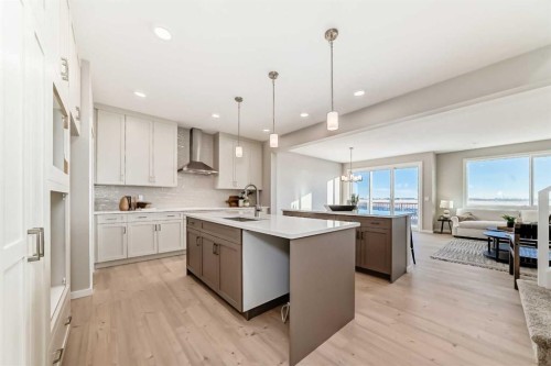 153 Rangeview Path Se, Calgary, AB 