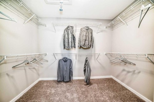 153 Rangeview Path Se, Calgary, AB 