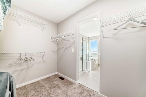 153 Rangeview Path Se, Calgary, AB 