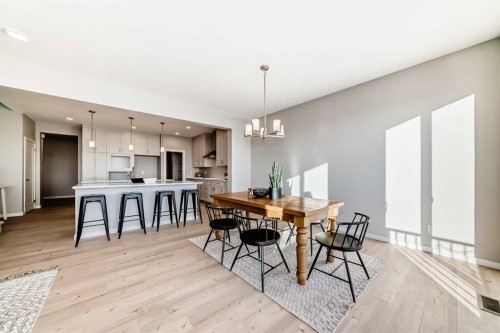 153 Rangeview Path Se, Calgary, AB 