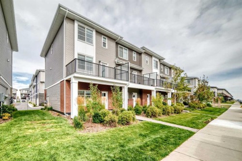 24 Cornerstone Passage Ne, Calgary, AB 