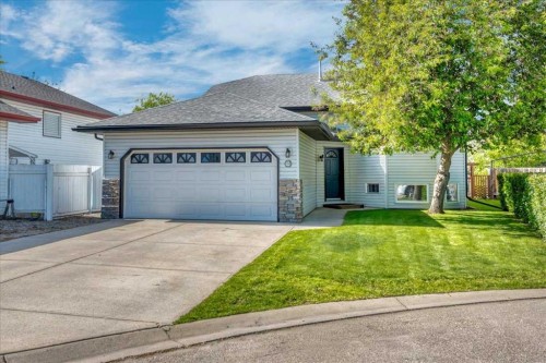 9 Madison Court  Strathmore, AB T1P 1M5