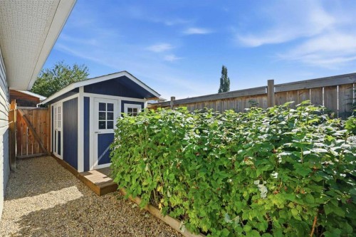 1076 Prestwick Circle Se, Calgary, AB 