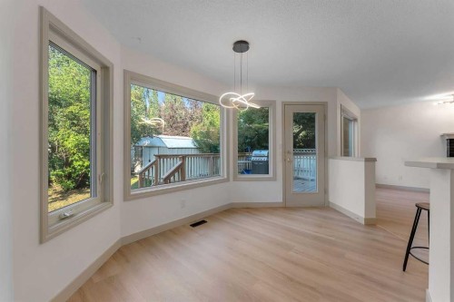 12 Diamond Terrace Se, Calgary, AB 