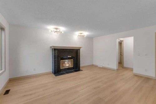 12 Diamond Terrace Se, Calgary, AB 