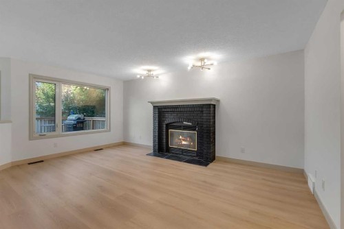 12 Diamond Terrace Se, Calgary, AB 
