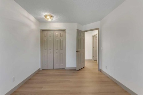 12 Diamond Terrace Se, Calgary, AB 