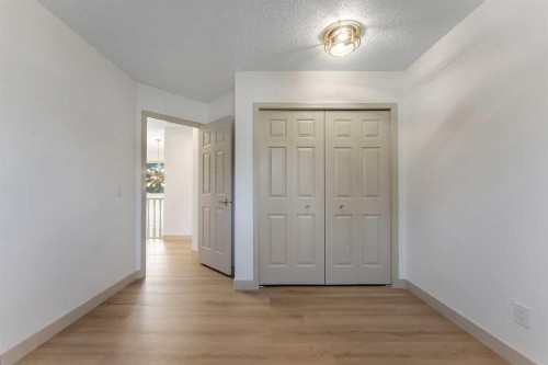 12 Diamond Terrace Se, Calgary, AB 