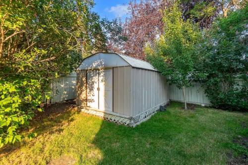 12 Diamond Terrace Se, Calgary, AB 
