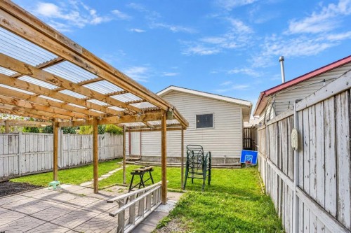 177 Erin Circle Se, Calgary, AB 