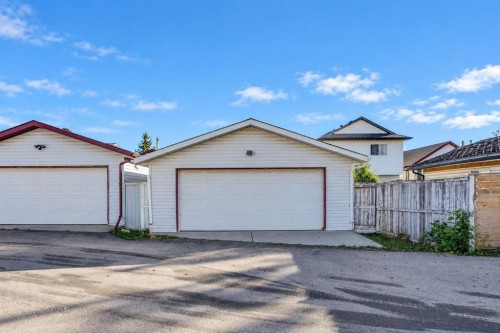 177 Erin Circle Se, Calgary, AB 
