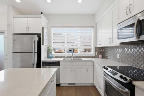 224 Savanna Road Ne, Calgary, AB 