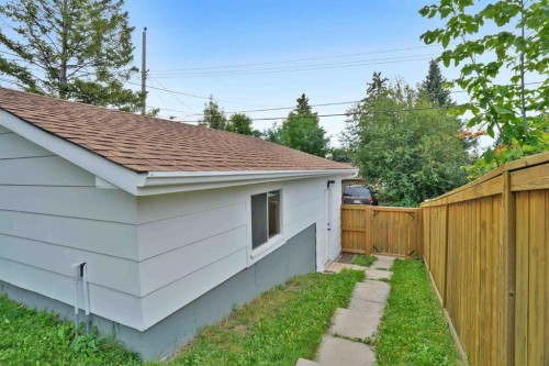 1432 Robson Crescent Se, Calgary, AB 