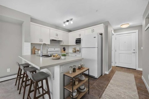 313-130 Auburn Meadows View Se, Calgary, AB 