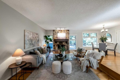 224 Varsity Crescent Nw, Calgary, AB 