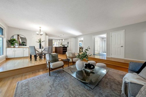 224 Varsity Crescent Nw, Calgary, AB 
