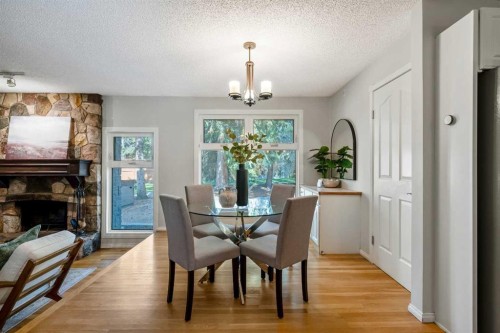 224 Varsity Crescent Nw, Calgary, AB 