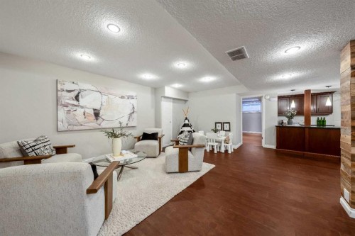 224 Varsity Crescent Nw, Calgary, AB 