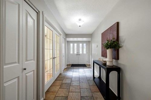 224 Varsity Crescent Nw, Calgary, AB 