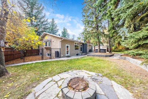 224 Varsity Crescent Nw, Calgary, AB 