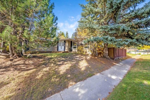 224 Varsity Crescent Nw, Calgary, AB 