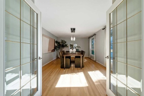 224 Varsity Crescent Nw, Calgary, AB 