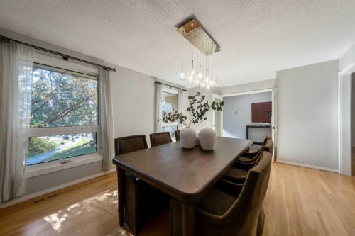 224 Varsity Crescent Nw, Calgary, AB 
