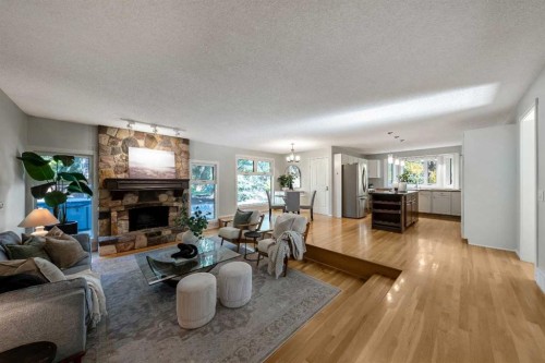 224 Varsity Crescent Nw, Calgary, AB 