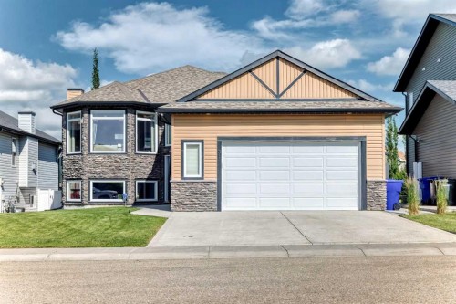 31 Erhart Close  Olds, AB T4H 0E1