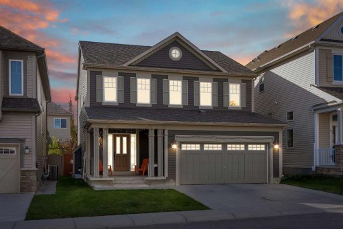 146 Windwood Grove SW Airdrie, AB T4B 3S8