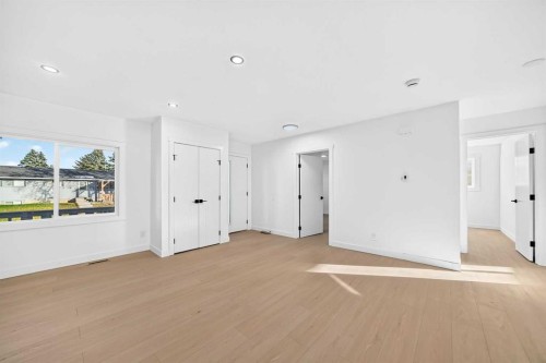 911 Penmeadows Road Se, Calgary, AB 
