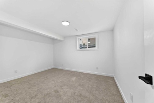 911 Penmeadows Road Se, Calgary, AB 