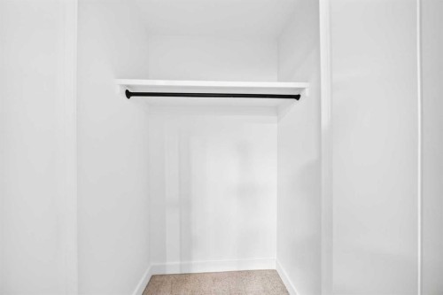 911 Penmeadows Road Se, Calgary, AB 