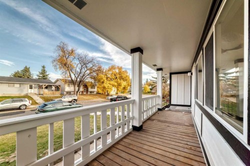 911 Penmeadows Road Se, Calgary, AB 
