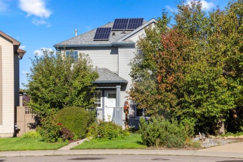 47 Somerside Common Sw, Calgary, AB 