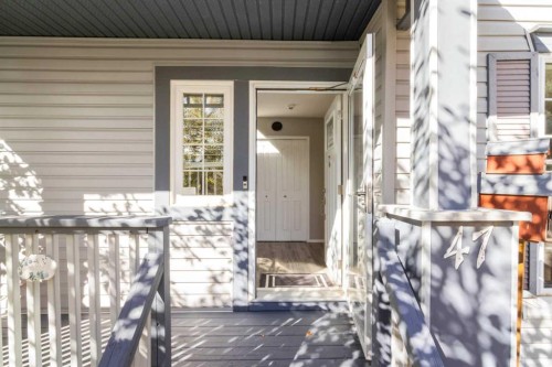 47 Somerside Common Sw, Calgary, AB 