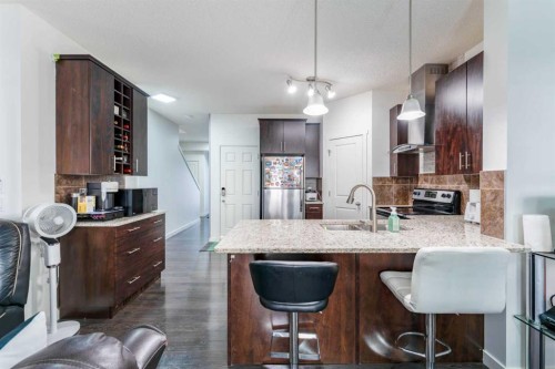 249 Copperpond Landing Se, Calgary, AB 