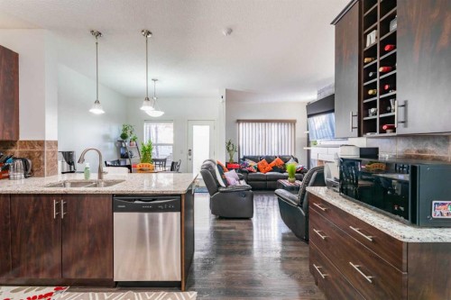 249 Copperpond Landing Se, Calgary, AB 
