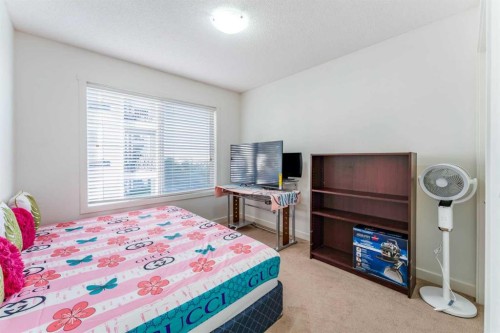 249 Copperpond Landing Se, Calgary, AB 