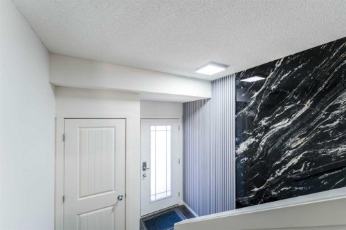 249 Copperpond Landing Se, Calgary, AB 