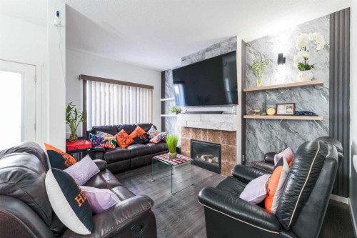 249 Copperpond Landing Se, Calgary, AB 