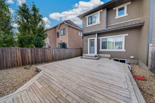 427 Mahogany Boulevard Se, Calgary, AB 