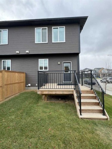 702 Wolf Willow Boulevard Se, Calgary, AB 