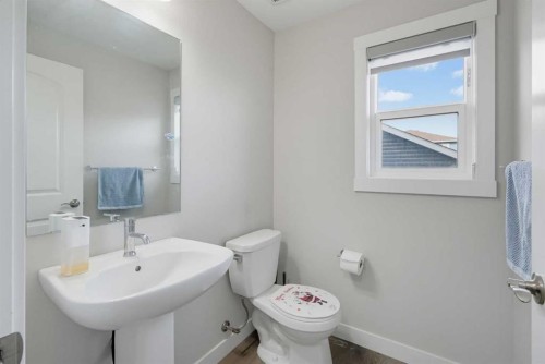 341 Calhoun Common Ne, Calgary, AB 