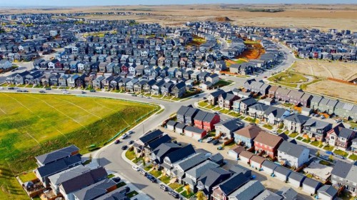 341 Calhoun Common Ne, Calgary, AB 