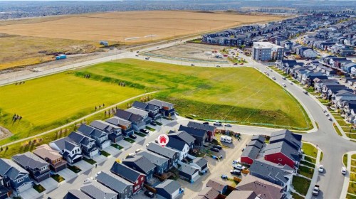 341 Calhoun Common Ne, Calgary, AB 